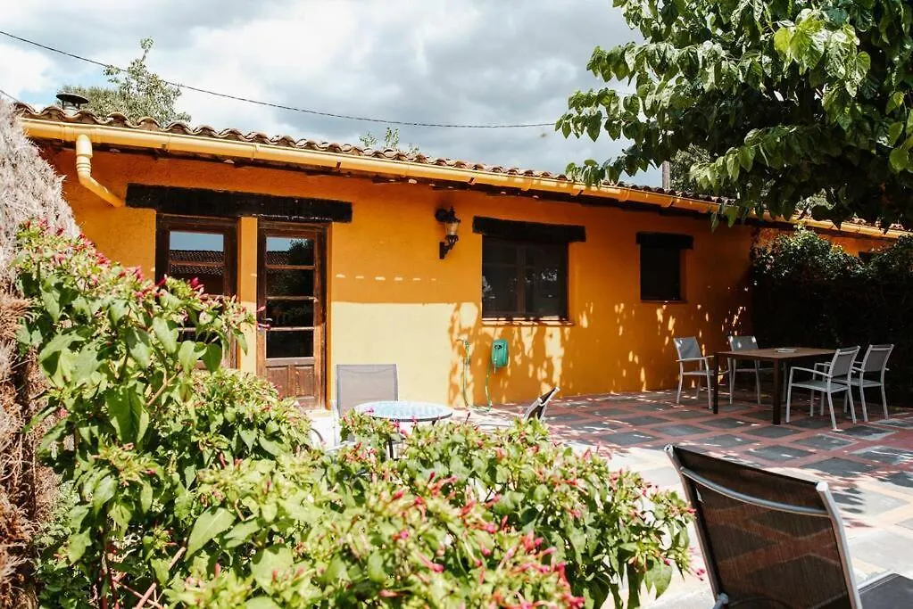 La Vina. Casa Rural En El Campo Tordera Tatil Evi