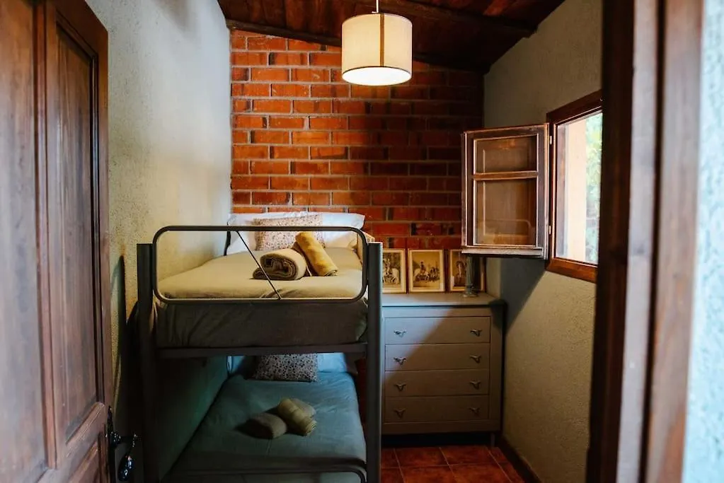 La Vina. Casa Rural En El Campo Tordera Tatil Evi