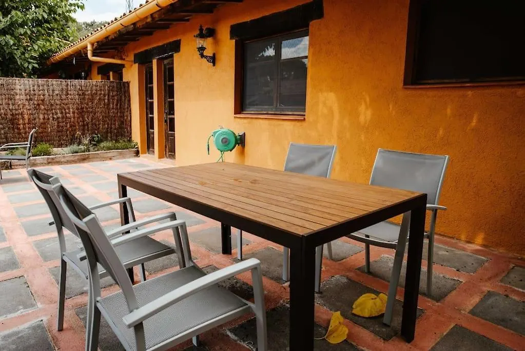 La Vina. Casa Rural En El Campo Tordera 0*,  İspanya
